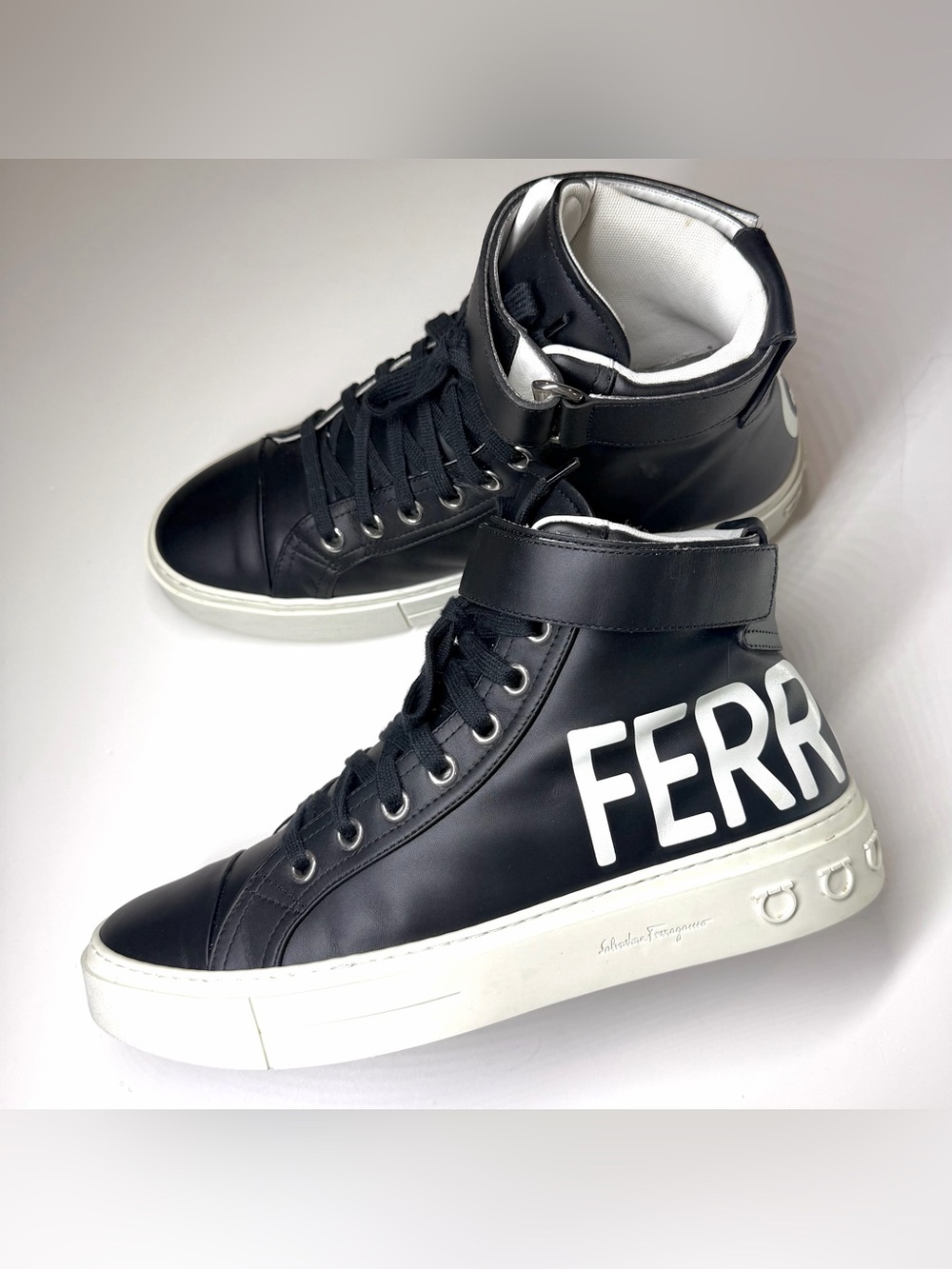 Salvatore Ferragamo Men’s Ayr 2 Logo High Top Leather Sneakers Size- 10 M